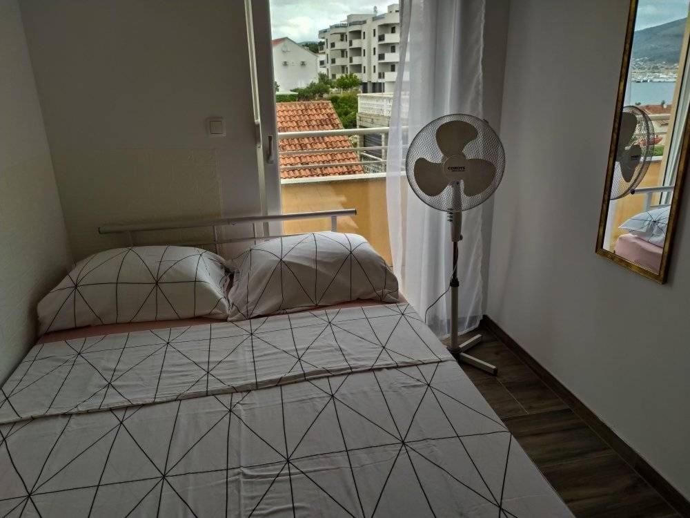 Villa Stella โตรกีร์ ภายนอก รูปภาพ