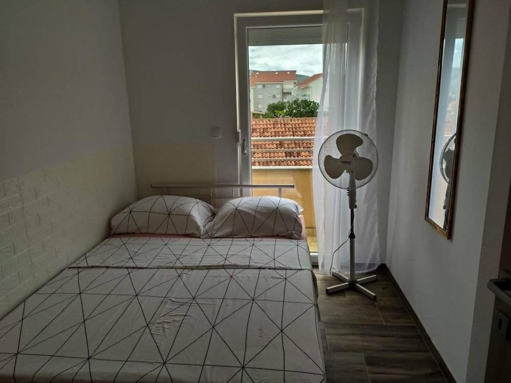 Villa Stella โตรกีร์ ภายนอก รูปภาพ