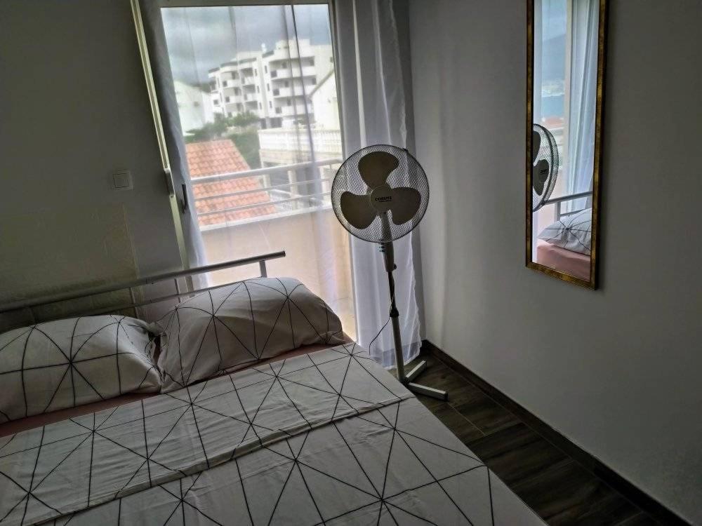 Villa Stella โตรกีร์ ภายนอก รูปภาพ